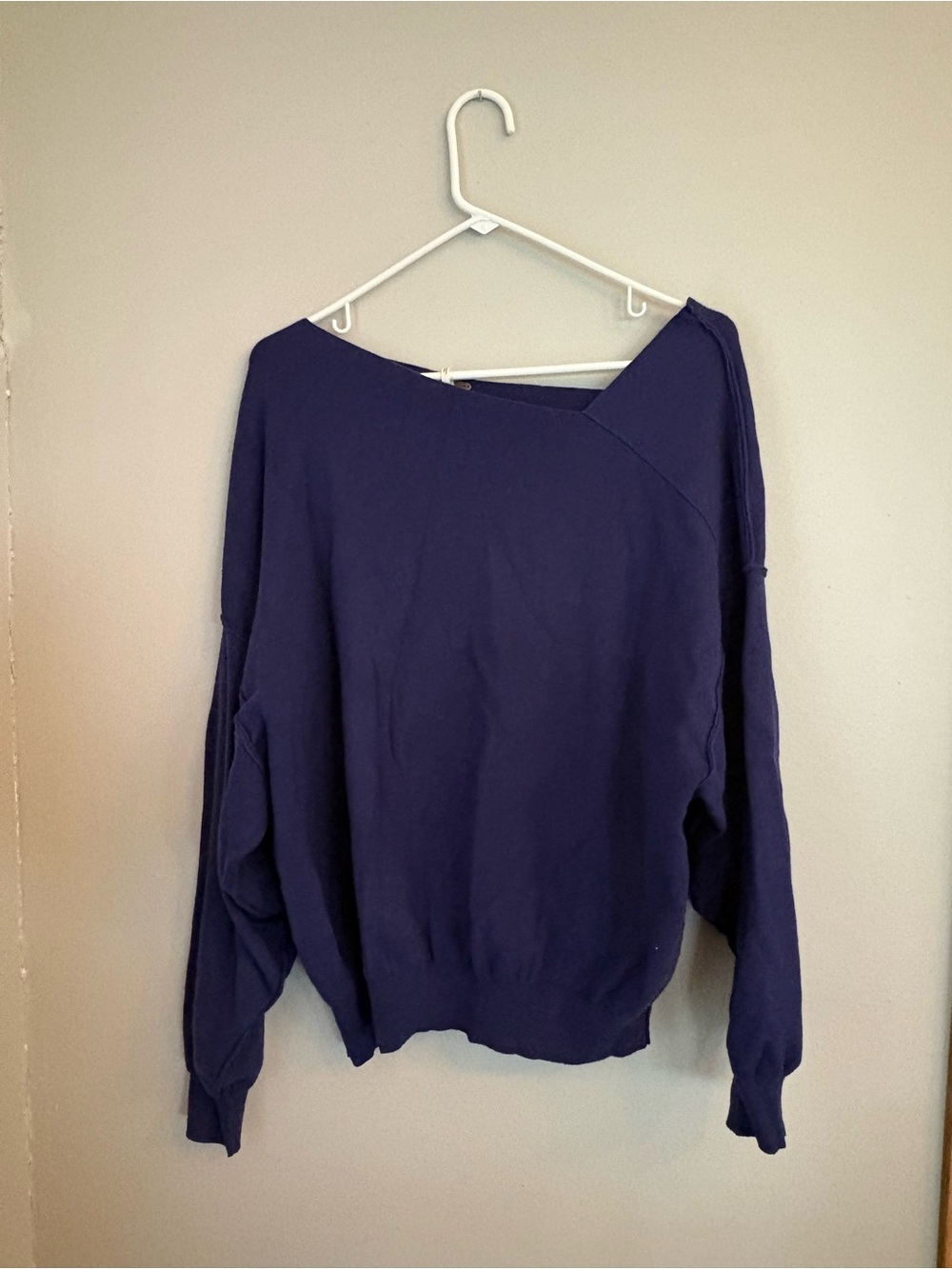 Women’s Free People Navy Blue Off-Shoulder Sweater